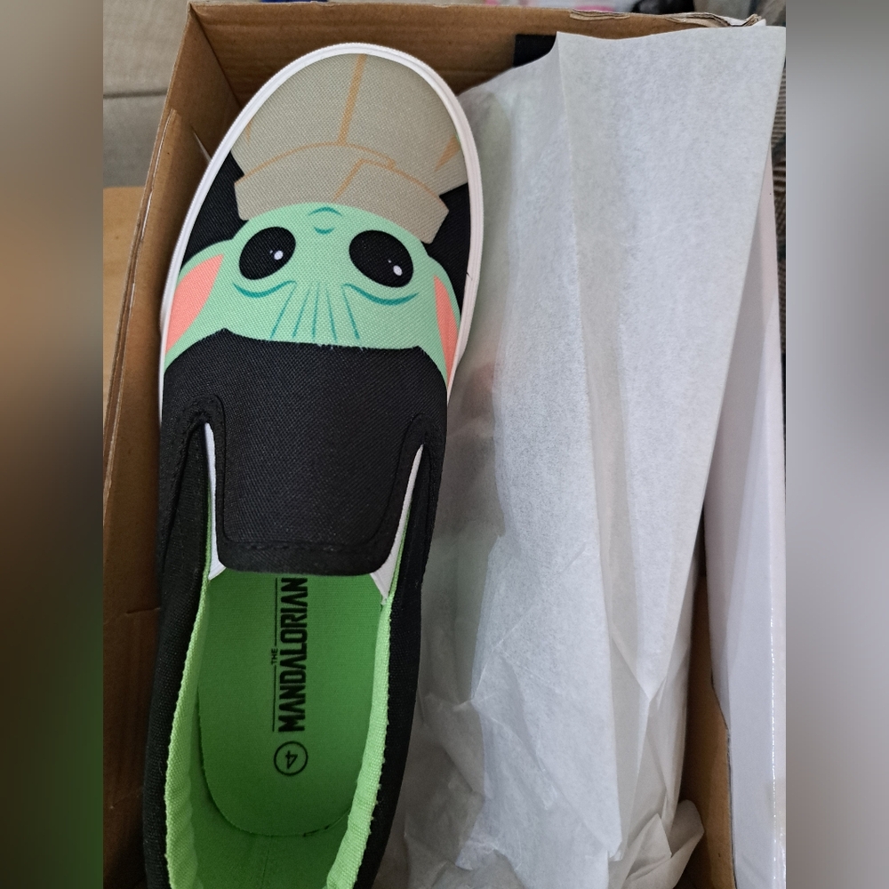 Kids Slip-On Shoes - Baby Yoda